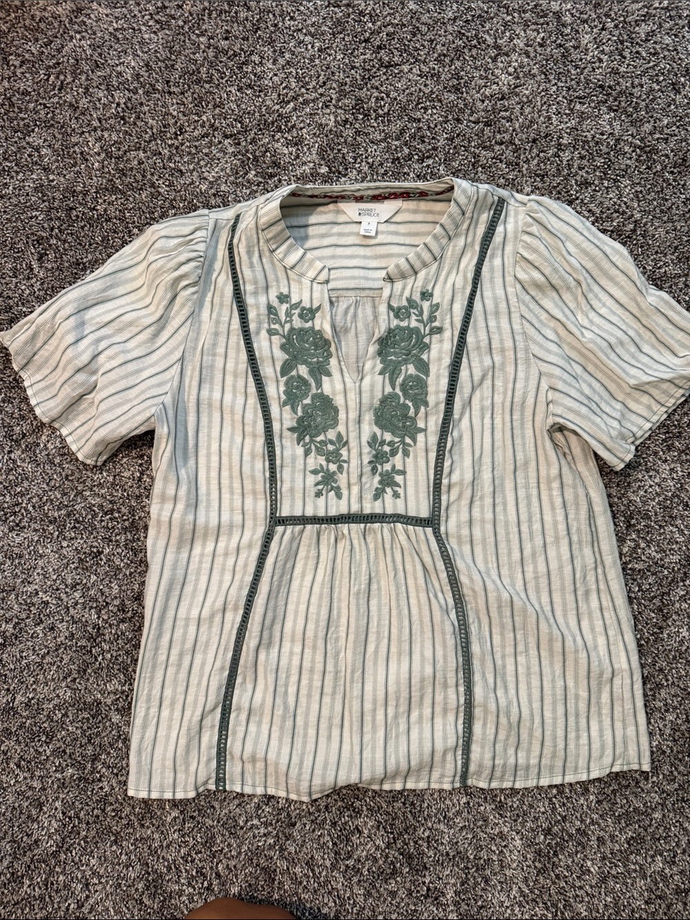 Market & Spruce Cream and Green Striped Embroidered Short-Sleeve Top